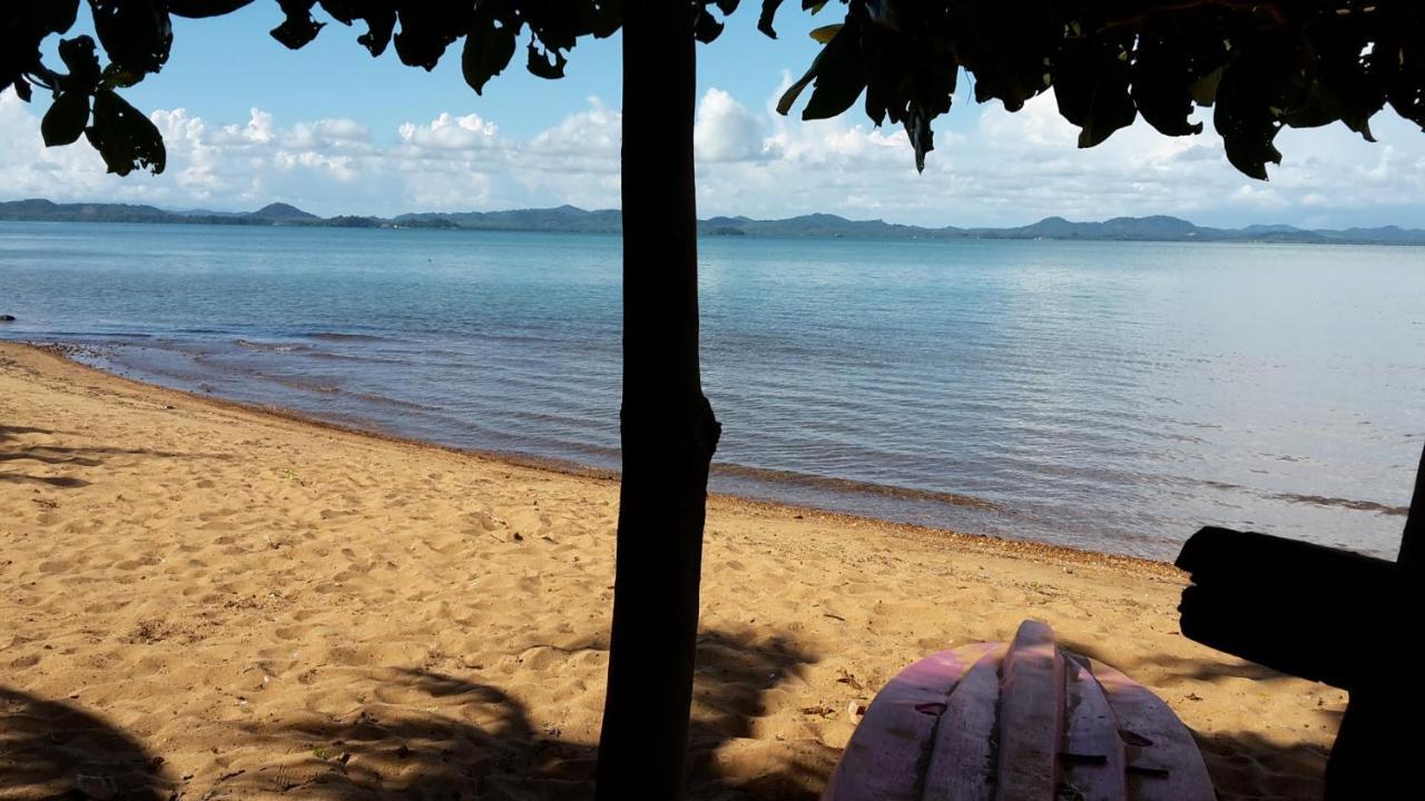 Gardenia Oceanfront Villa Koh Chang Eksteriør billede